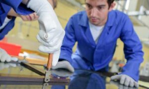 tempered glass cutting