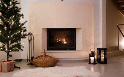 Tips to Prevent Soot Build Up on Wood Stove Glass
