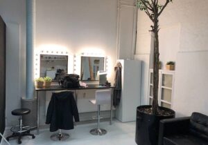 vanity mirror with lights